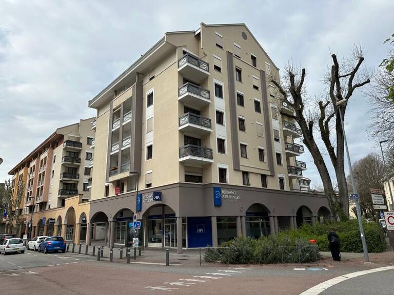 CHAMBÉRY- Le Manège -  T3 avec garage — photo 1