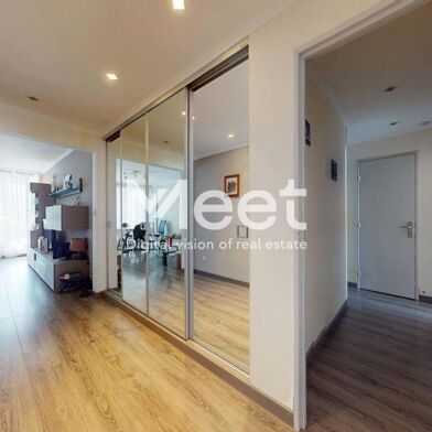 Appartement 4 pièces 286200 €