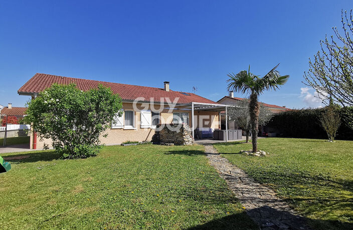 Belle villa de plain-pied de 140 m2 avec jardin — photo 2
