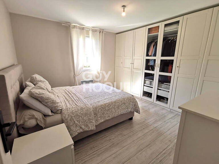 Belle villa de plain-pied de 140 m2 avec jardin — photo 1