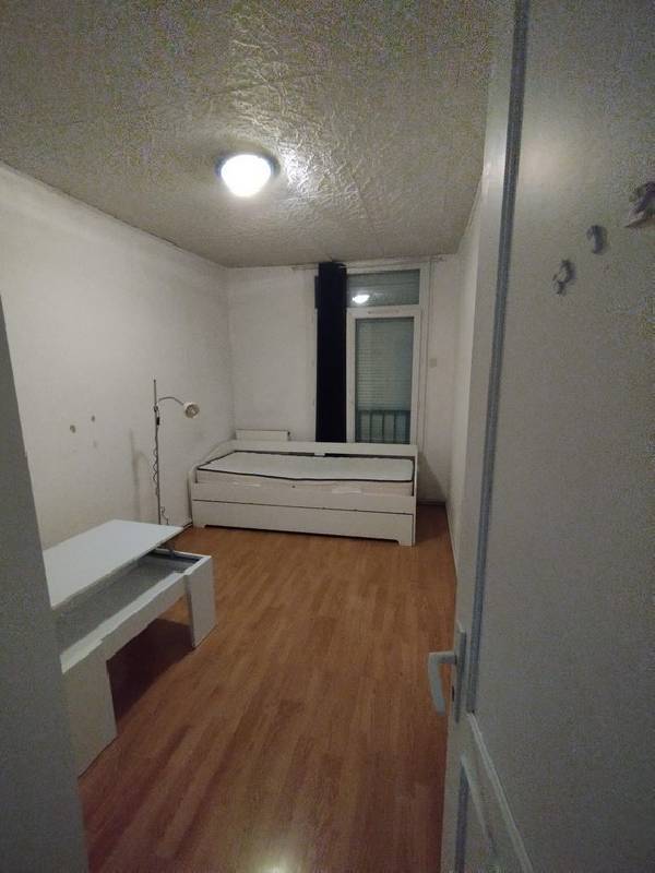 Location Chambre 13 m² à Vénissieux 450 ¤ CC /mois