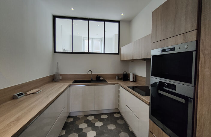 BEL APPARTEMENT BOURGEOIS CENTRE VILLE AUBENAS — photo 3
