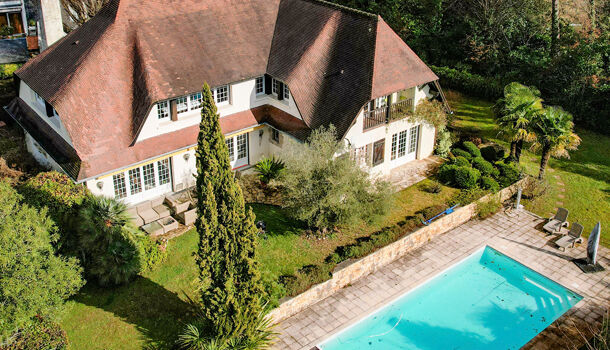Villa / Maison 8 pièces  à vendre Pau 64000