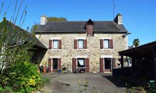 Maison 6 Pièces 165 m² à vendre à Saint-Caradec (22600)