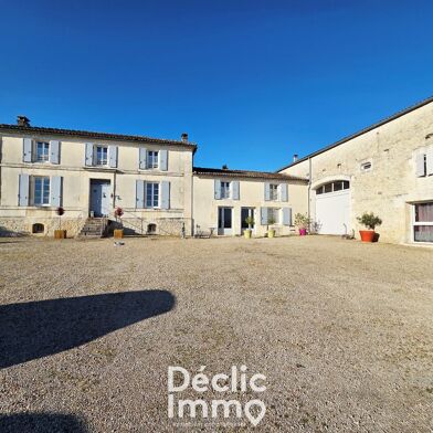 Maison 17 pièces 627995 €