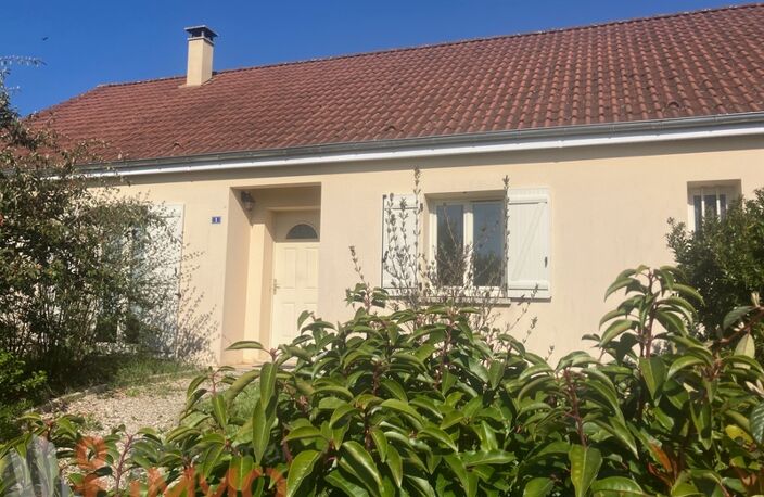 Villa — photo 3