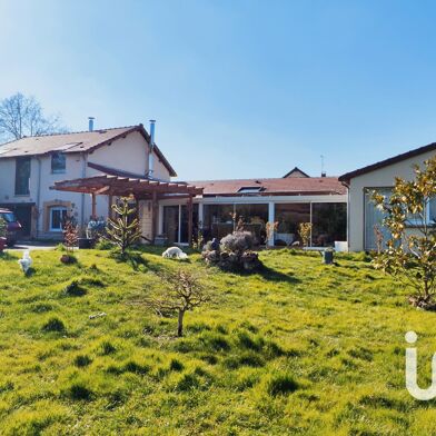 Maison 9 pièces 320000 €