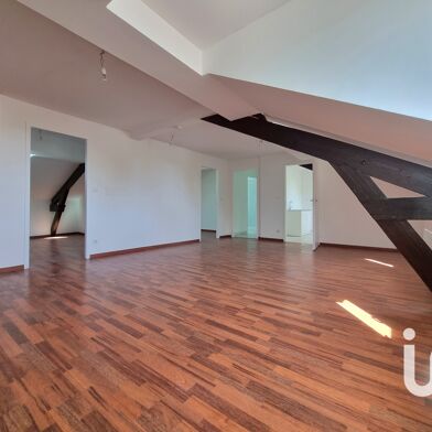 Appartement 3 pièces 750 €