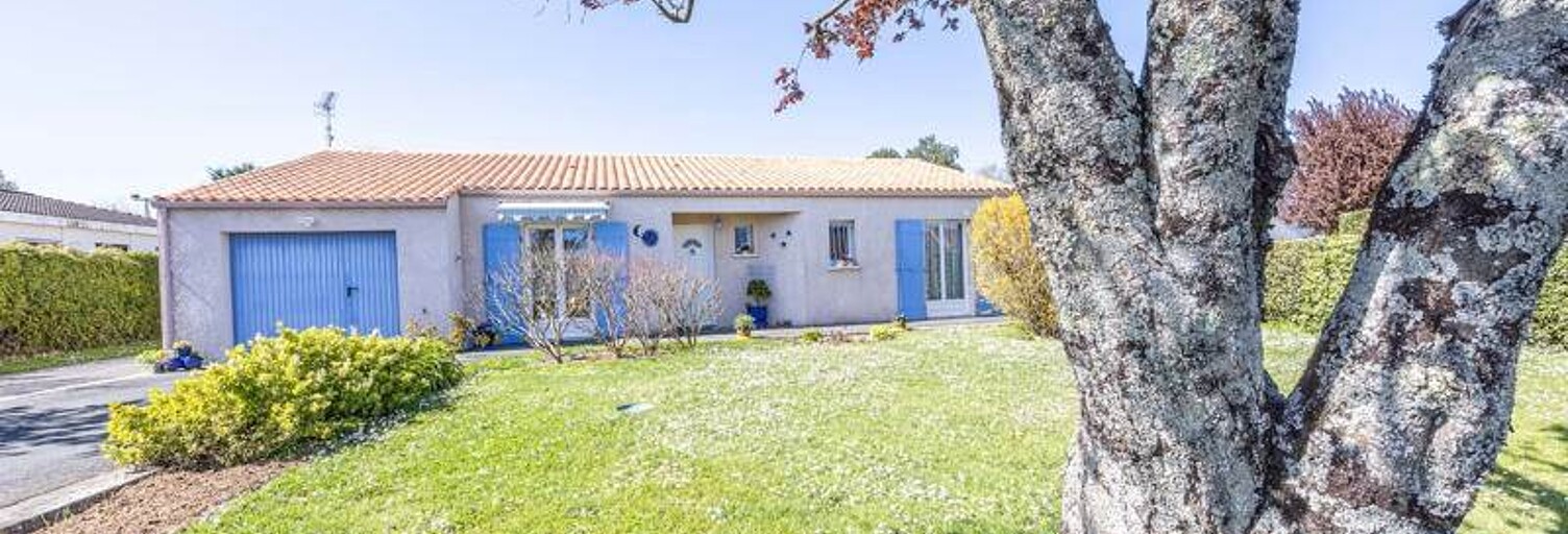 Maison 4 Pièces 109 m² à vendre à Saint-Georges-du-Bois (17700)