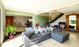 Maison 5 Pièces 189 m² à vendre à Labastide-Saint-Pierre (82370)