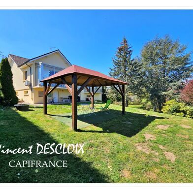 Maison 8 pièces 273000 €