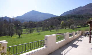 Maison 8 Pièces 210 m² à vendre à Noyers-sur-Jabron (04200)