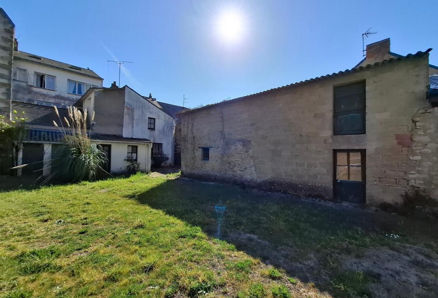 Maison À Vendre — photo 1
