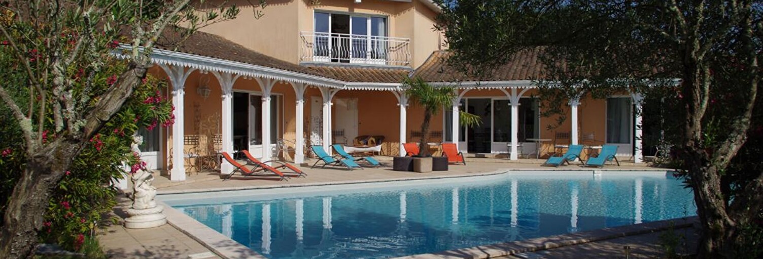 Maison 11 Pièces 453 m² à vendre à Audenge (33980)