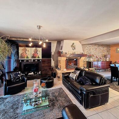 Maison 5 pièces 249900 €