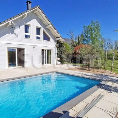Maison 5 pièces 395000 €
