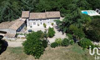 Maison 7 Pièces 195 m² à vendre à Châteauneuf-du-Rhône (26780)