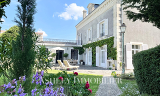 Maison 11 Pièces 343 m² à vendre à Niort (79000)