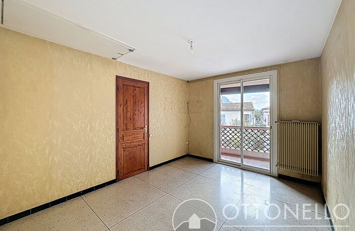 Maison de village 4 pièces de 82,95 m2 à Roquebrune-sur-Argens avec terrasse et garage — photo 4