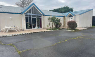 Commerce 4 Pièces 434 m² à vendre à Lons (64140)