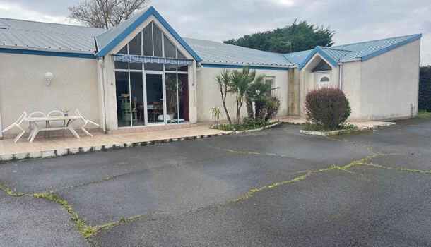 Local commercial 4 pièces  à vendre Lons 64140