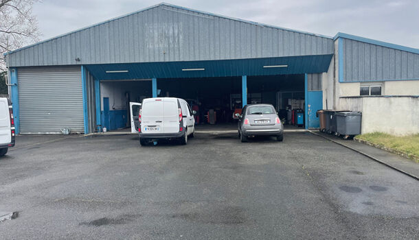 Local commercial 4 pièces  à vendre Lons 64140