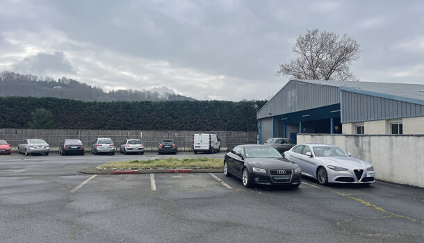 Local commercial 4 pièces  à vendre Lons 64140