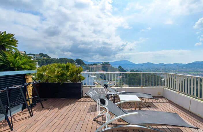 VENTE CONFIDENTIELLE - MARSEILLE - 13007 - ROUCAS BLANC - PENTHO — photo 3