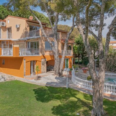 Maison 8 pièces 1490000 €