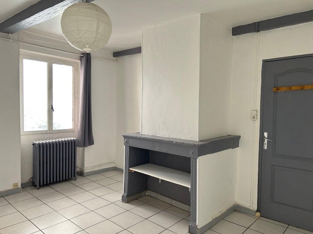 Location T2 47 m² à Lyon 1 880 ¤ CC /mois