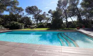 Maison 5 Pièces 197 m² à vendre à Nîmes (30000)