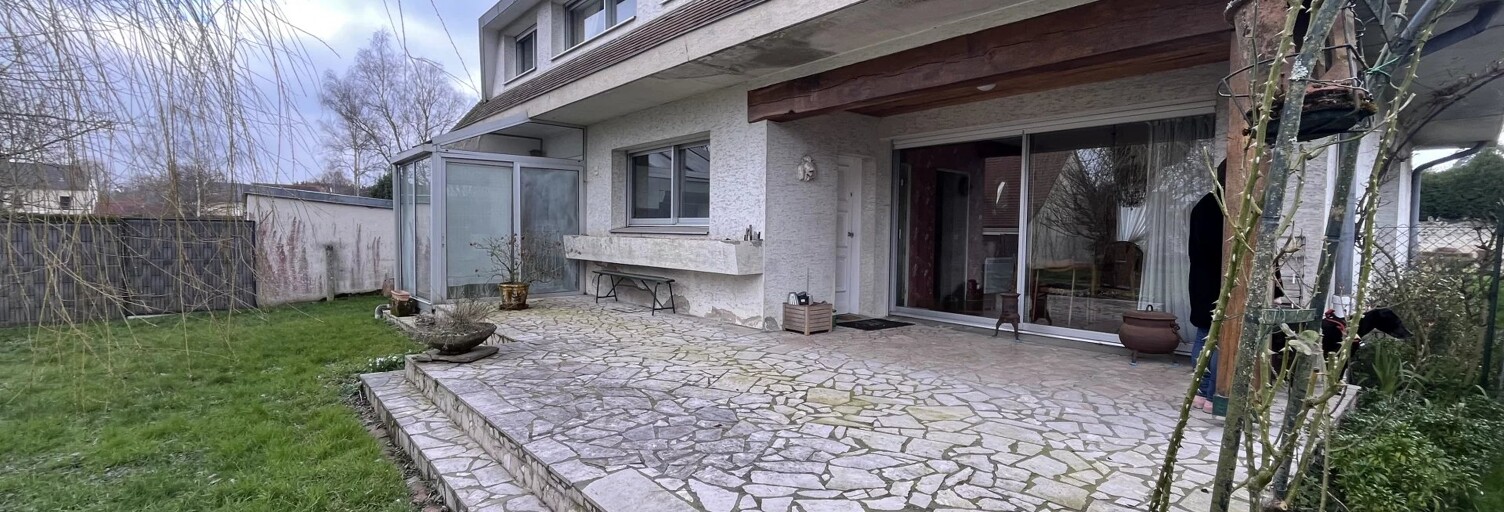 Maison 5 Pièces 162 m² à vendre à Bruyères-et-Montbérault (02860)