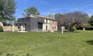 Maison 8 Pièces 202 m² à vendre à Arles (13200)