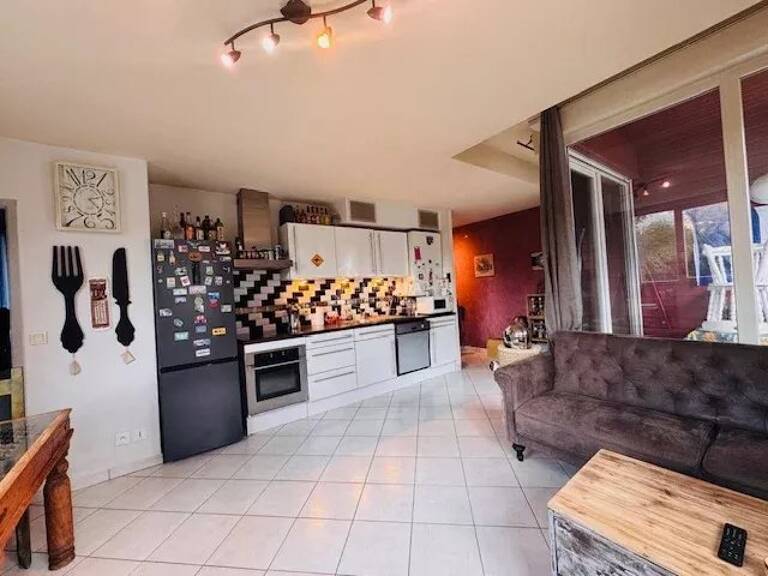 T2 avec loggia - Magland — photo 1