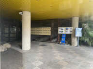 TOULON Est Champs de Mars. Bureaux climatisés , accessibles — photo 3