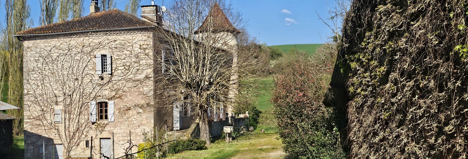 Maison 11 Pièces 300 m² à vendre à Castelnau-de-Montmiral (81140)