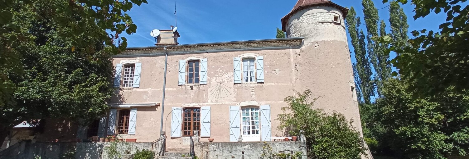 Maison 11 Pièces 300 m² à vendre à Castelnau-de-Montmiral (81140)