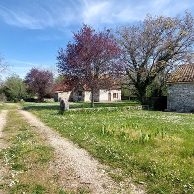 Maison 15 pièces 325000 €