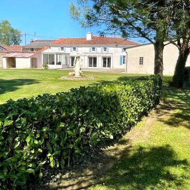 Maison 10 pièces 299000 €