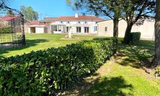 Maison 10 Pièces 235 m² à vendre à Saint-Sulpice-d'Arnoult (17250)