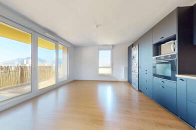 Appartement 4 pièces 145000 €