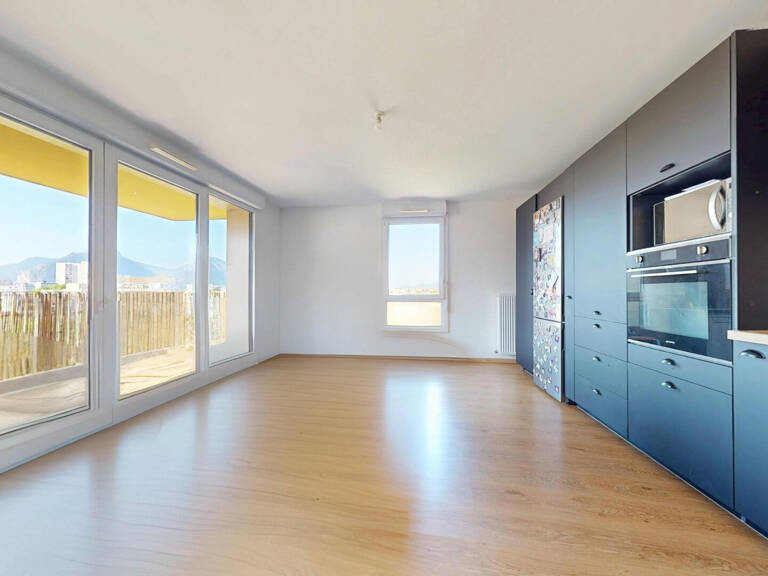 T4 de 2020, 75 m2 PMR avec balcon et garage — photo 1