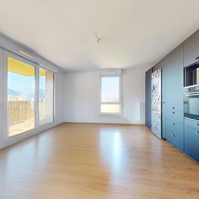 Appartement 4 pièces 145000 €