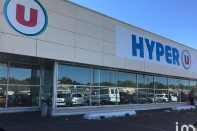 Commerce  250000 €