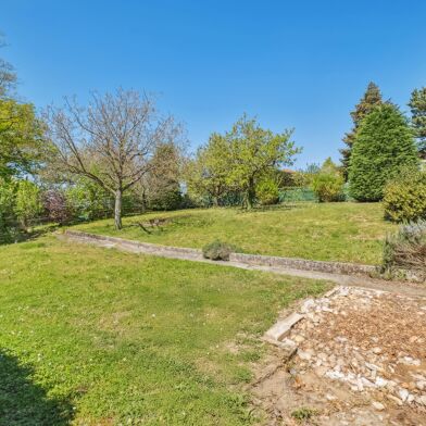 Terrain  530000 €