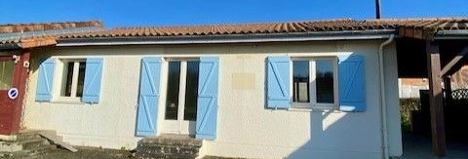 Commerce  95 m² à vendre à Ruffec (16700)