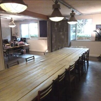 Bureau  930000 €