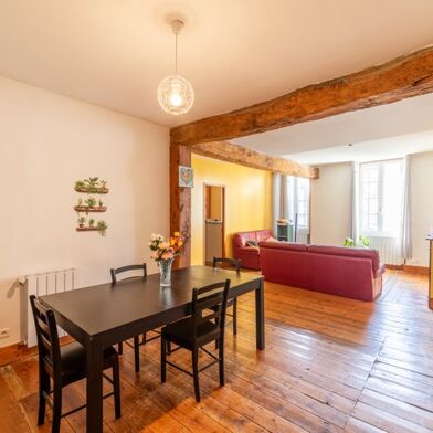 Immeuble  316500 €