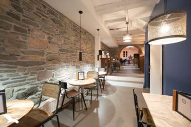 Immeuble  384345 €