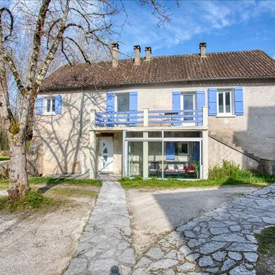 Maison 5 pièces 251904 €